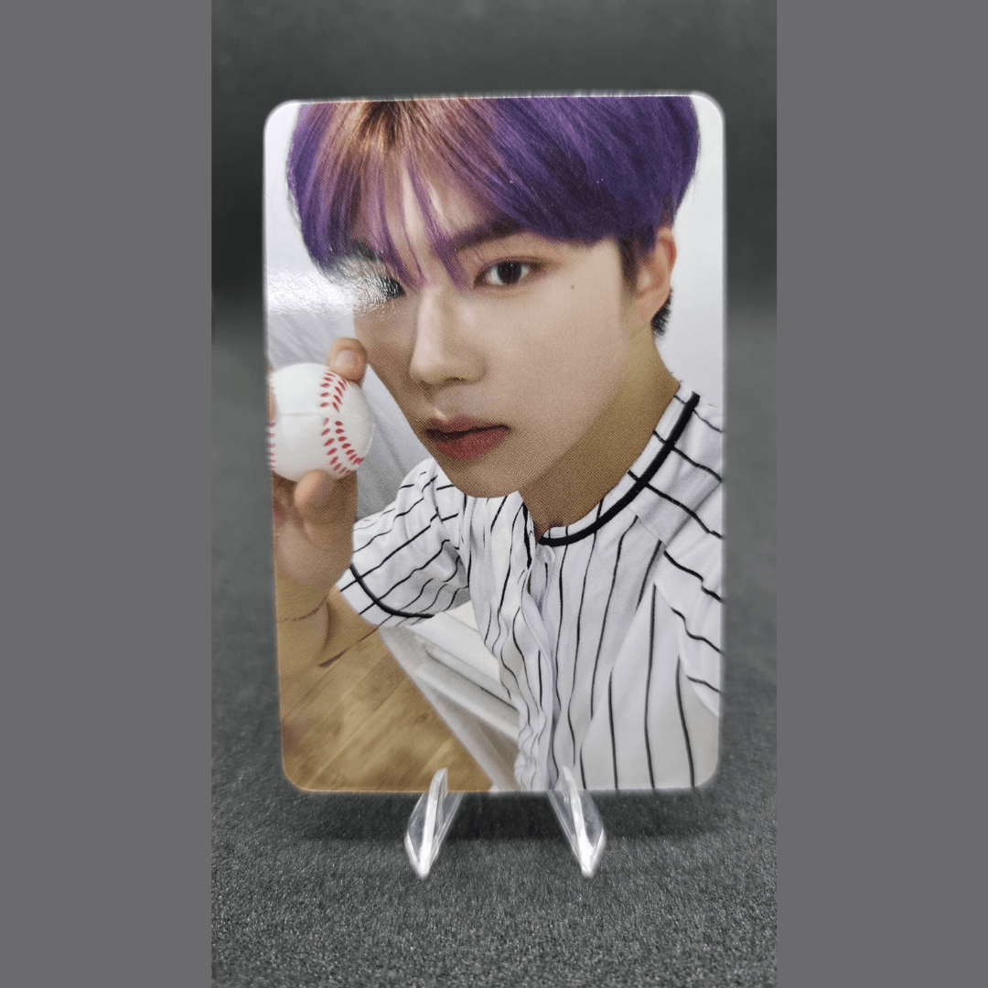 ZEROBASEONE 4th Mini Album CINEMA PARADISE APPLE MUSIC ZEROSE Photocards – Photocards (Park Gun Wook / / ) | HobiEgo
