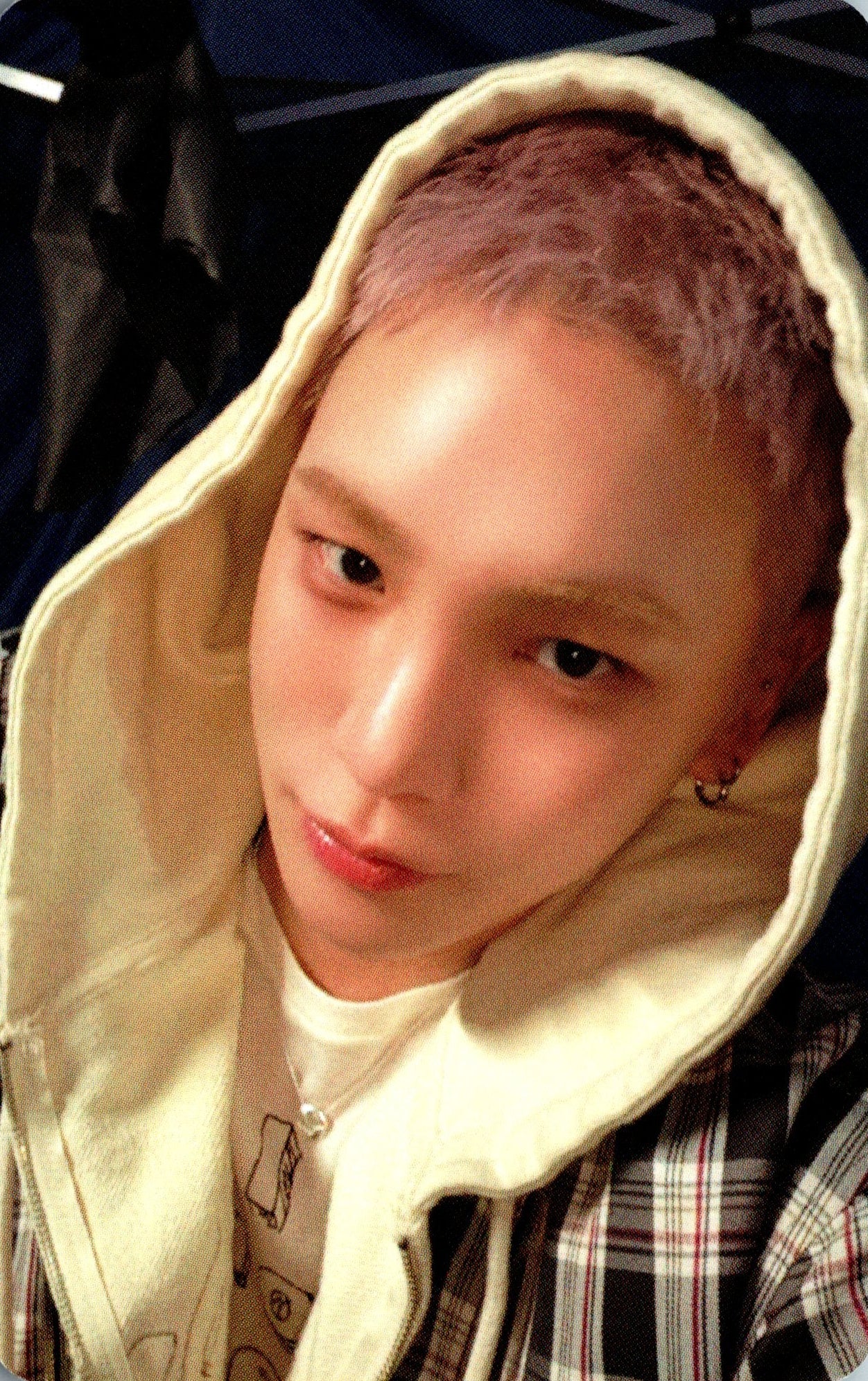 SHINee 6th Mini Album Atmos APPLE MUSIC Photocards