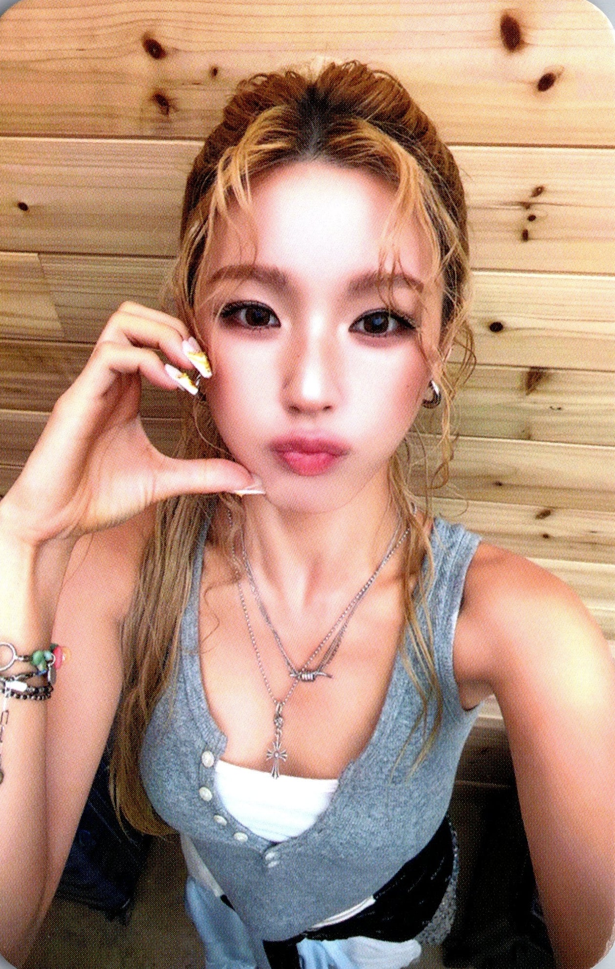 G)I-DLE 1st Album I NEVER DIE Risky RED Ver. – HobiEgo