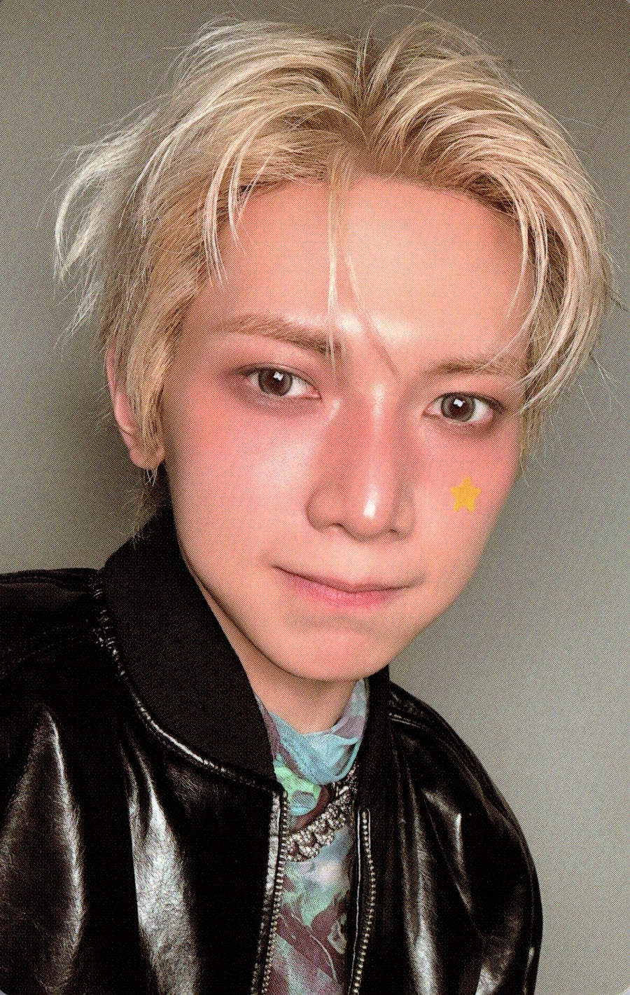 ATEEZ 14th Mini Album GOLDEN HOUR : Part.5 KQSHOP Photocards — Yeosang