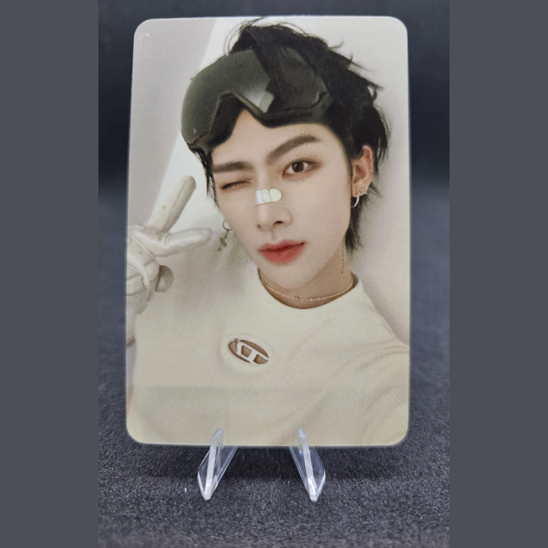 ZEROBASEONE 4th Mini Album CINEMA PARADISE APPLE MUSIC Photocards