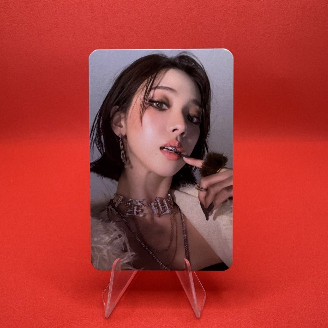 AESPA Single Album Dirty Work Sound Wave Photocards – Photocards (Karina / / ) | HobiEgo