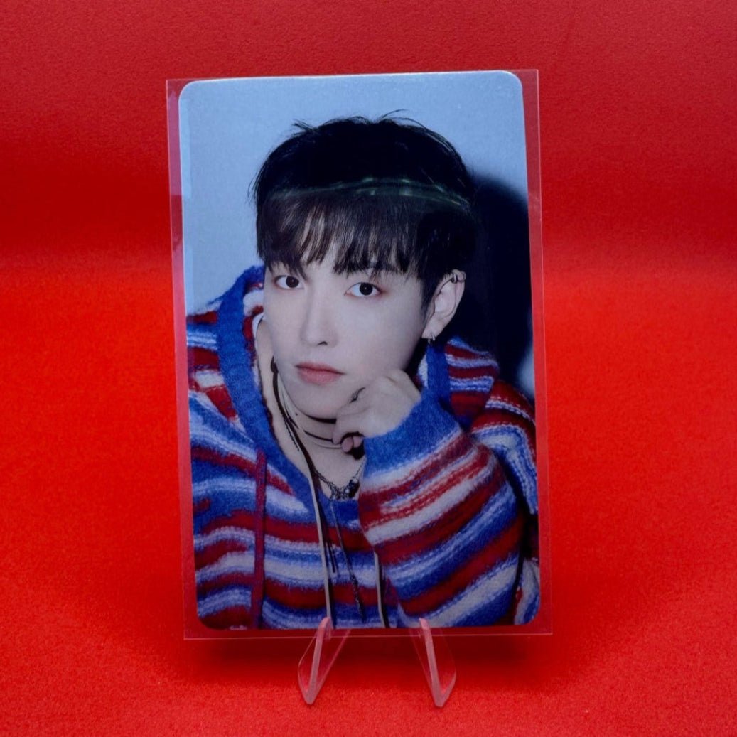 ATEEZ 4th Japanese Single Birthday Universal Music Store Photocard – Photocards (Hongjoong / / ) | HobiEgo