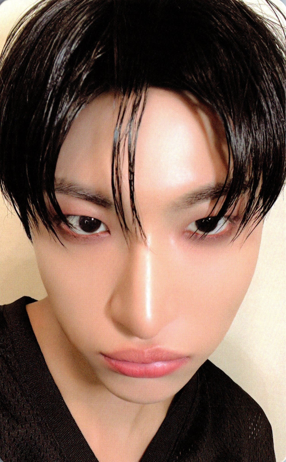 ATEEZ 8Room Pop Up Photocard Set B Version C – photocard  (Seonghwa / / ) | HobiEgo K - pop Shop