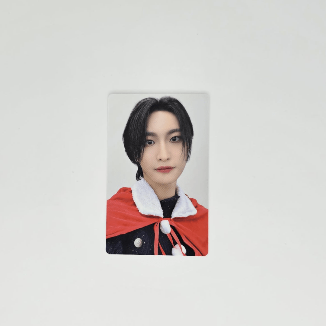 ATEEZ X KAURA POCA Christmas Photocards – Photocards (Seonghwa / / ) | HobiEgo