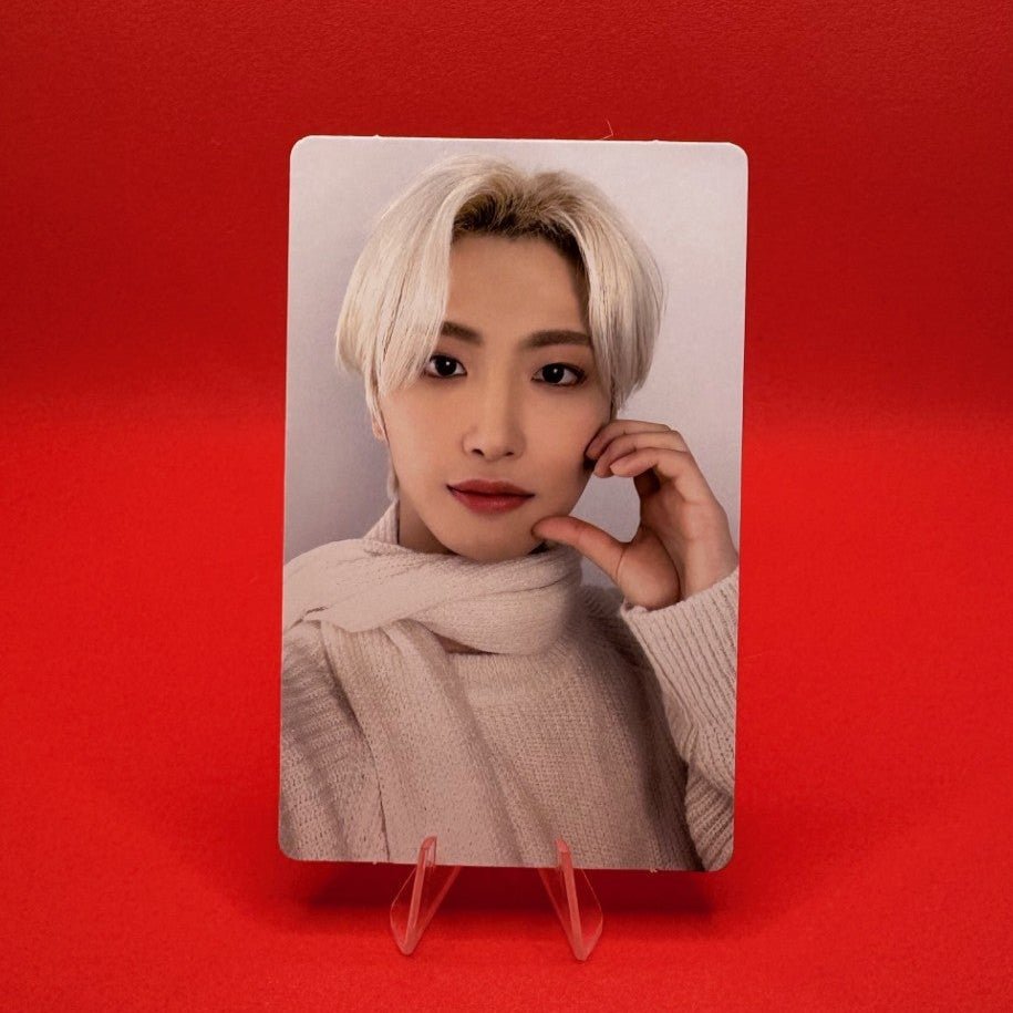 ATEEZ X KAURA POCA VALENTEEZ Photocards – Photocards (Seonghwa / / ) | HobiEgo