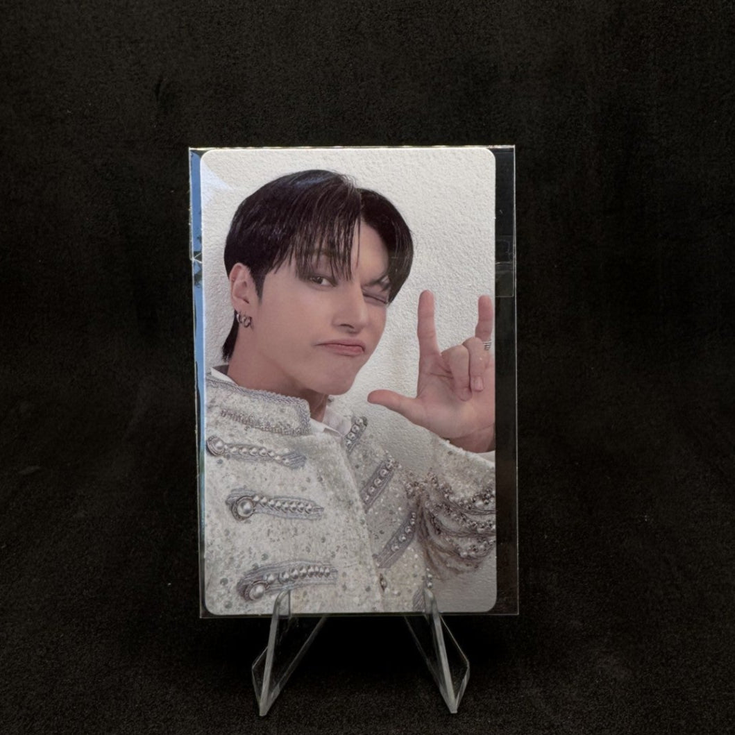 ATEEZ ZERO : FEVER PART.2 (Platform Version) KQSHOP Photocards – Photocards (Wooyoung / / ) | HobiEgo