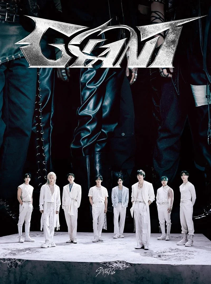 Stray Kids 2nd Japanese Album GIANT (Limited B Version)