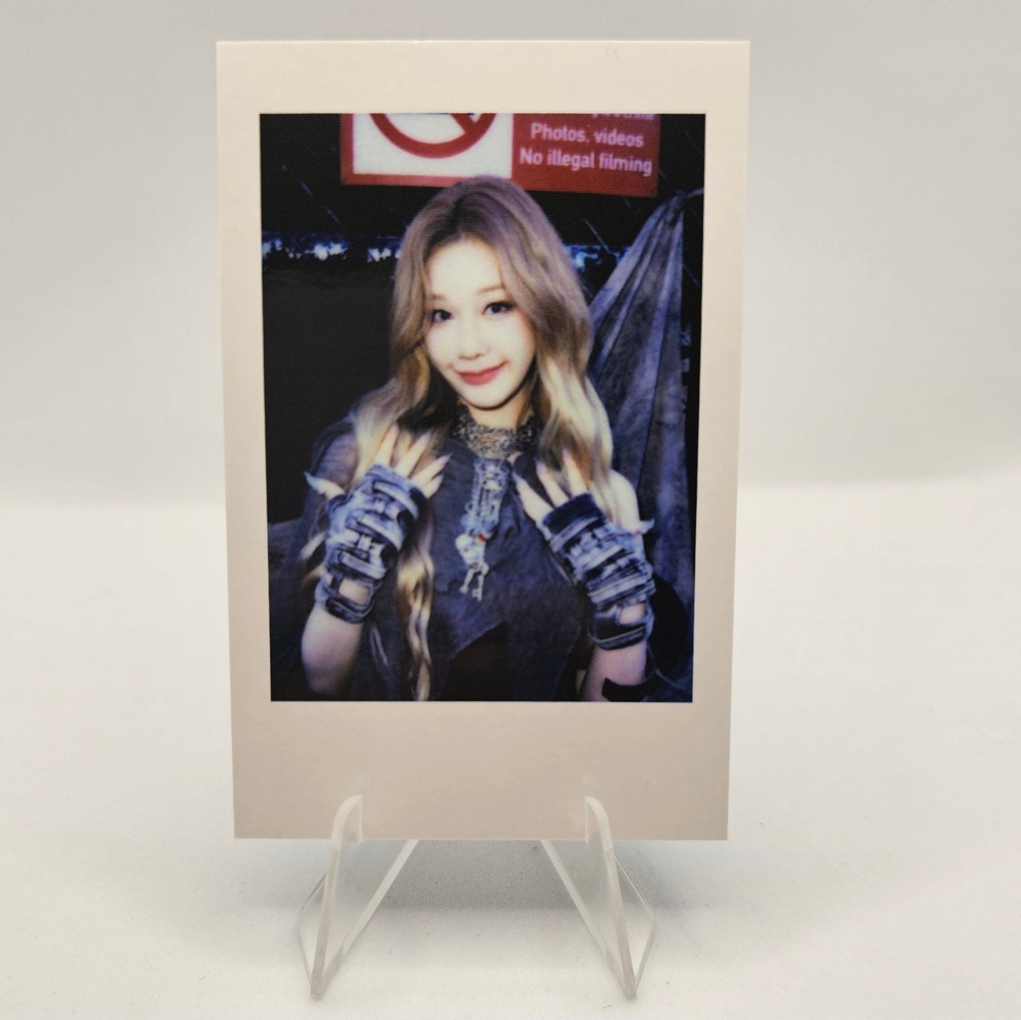 BABYMONSTER 2nd Mini Album WE GO UP WITHMUU Polaroid Photocards – photocard (Pharita / / ) | HobiEgo