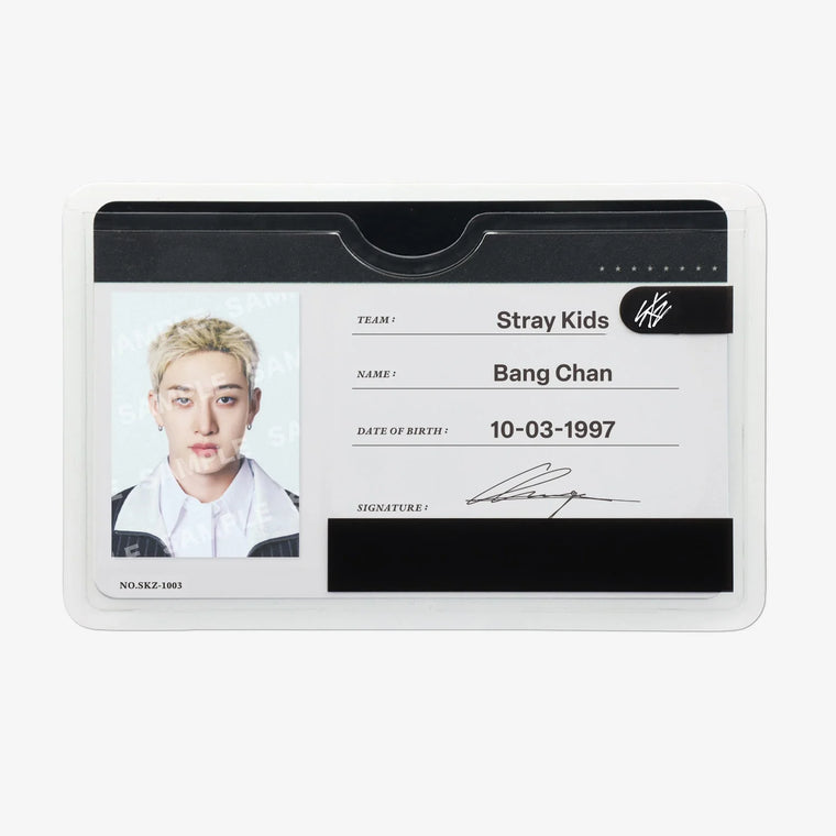 PRE-ORDER Stray Kids World Tour RUN IT JAPAN PROFILE CARD SET
