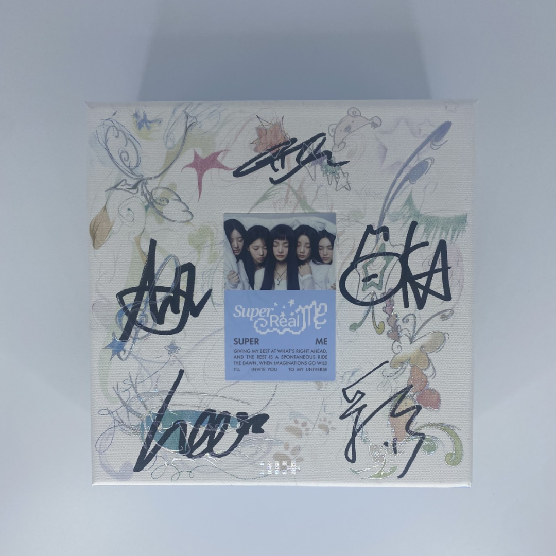 ILLIT 1st Mini Album SUPER REAL ME (Signed Edition)