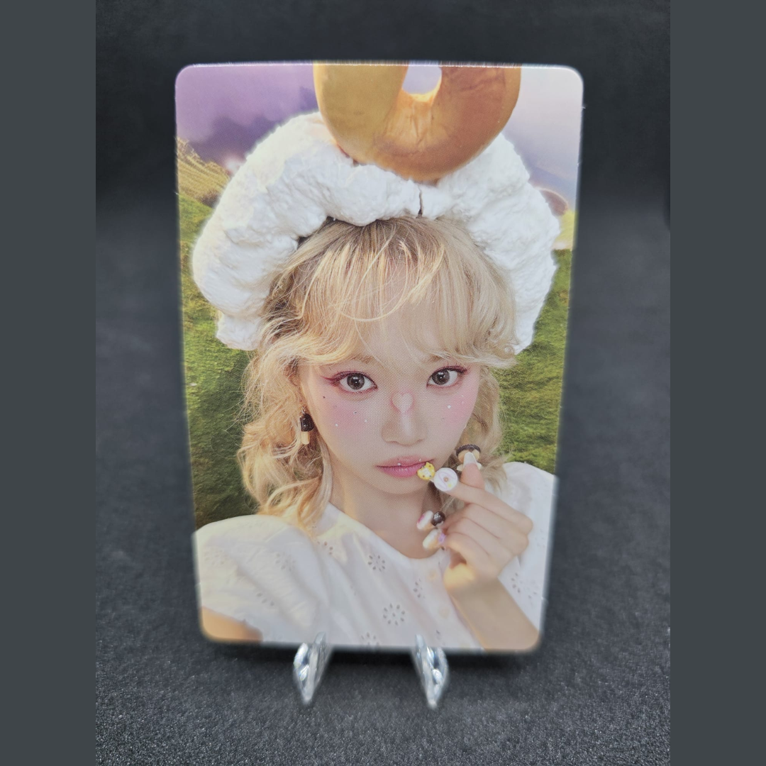 LE SSERAFIM 4th Mini Album CRAZY Pre-Order Benefit Weverse Photocards