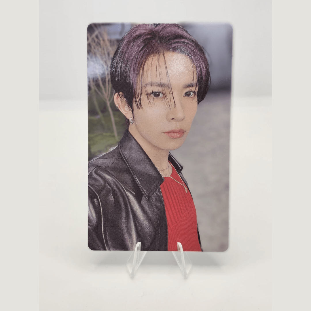ENHYPEN Walk the Line World Tour Official Trading Photocard (HEESEUNG Version) – Photocards (Heeseung Selfie / / ) | HobiEgo