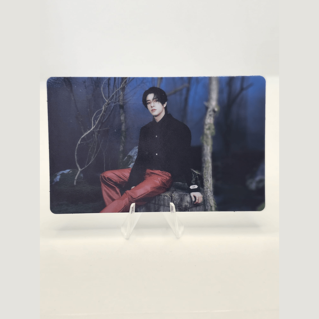 ENHYPEN Walk the Line World Tour Official Trading Photocard (JAKE Version) – Photocards (Jake 5 / / ) | HobiEgo