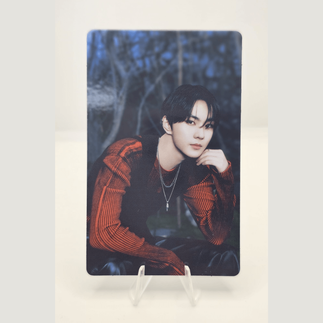 ENHYPEN Walk the Line World Tour Official Trading Photocard (JUNGWON Version) – Photocards (Jungwon 4 / / ) | HobiEgo