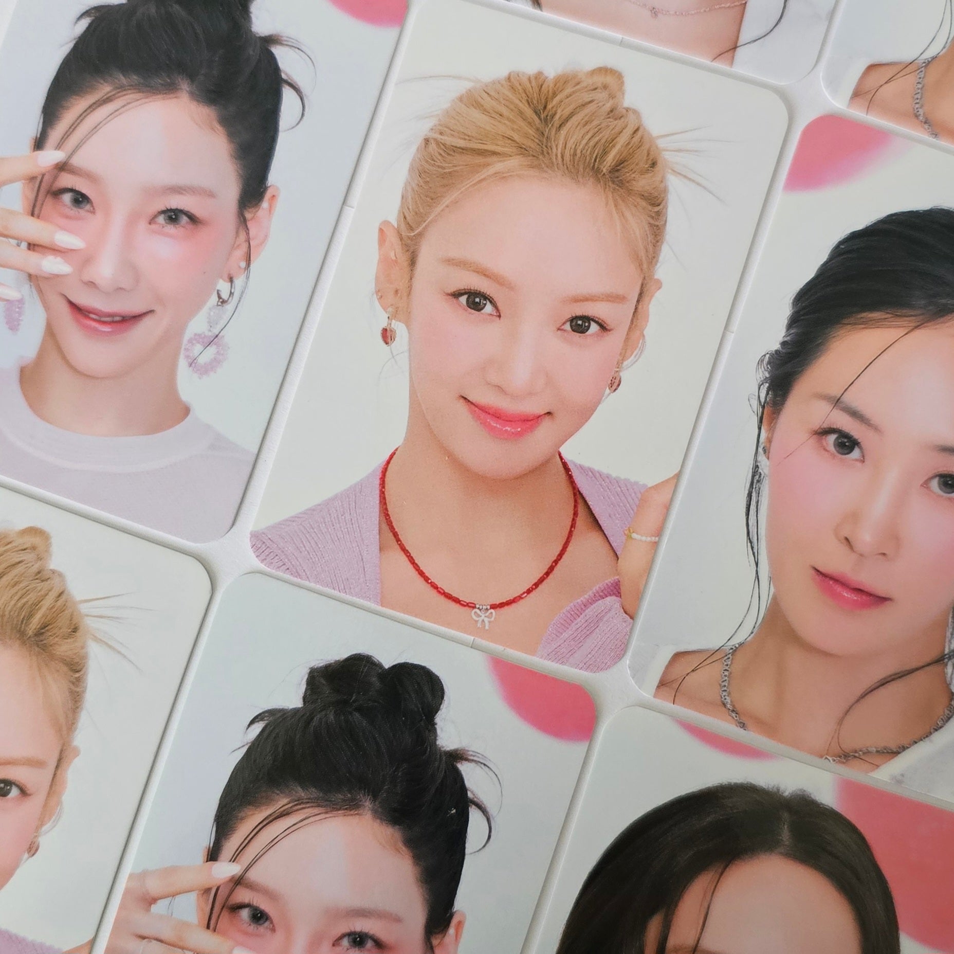 GIRLS' GENERATION 2025 Season's Greetings Yes24 Photocards – photocard (Taeyeon / / ) | HobiEgo