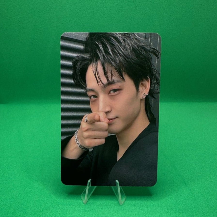 GOT7 13th Mini Album WINTER HEPTAGON Apple Music Photocards – Photocards (Jay B / / ) | HobiEgo