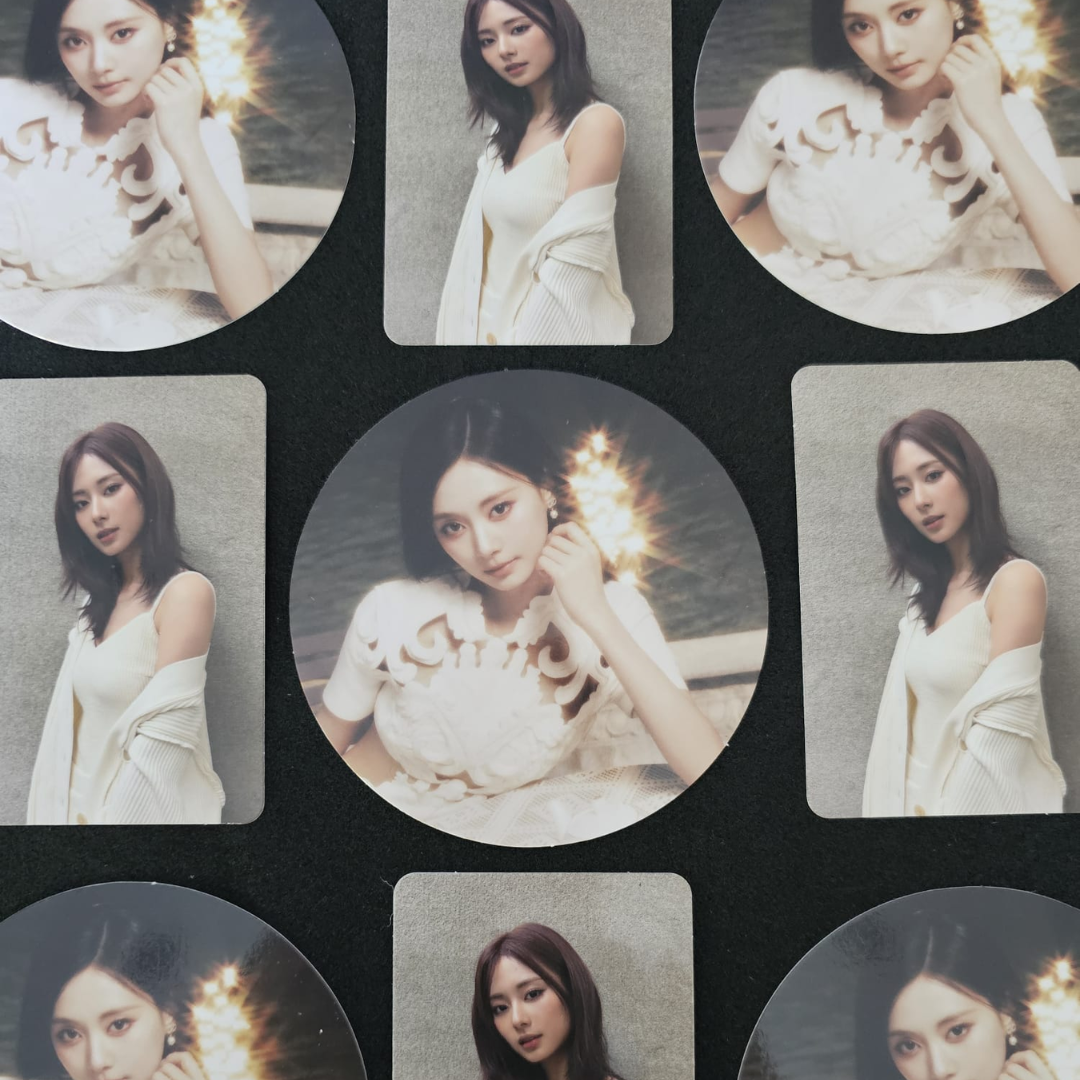 TZUYU (TWICE) 1st Mini Album abouTZU Digipack Photocard and Coaster