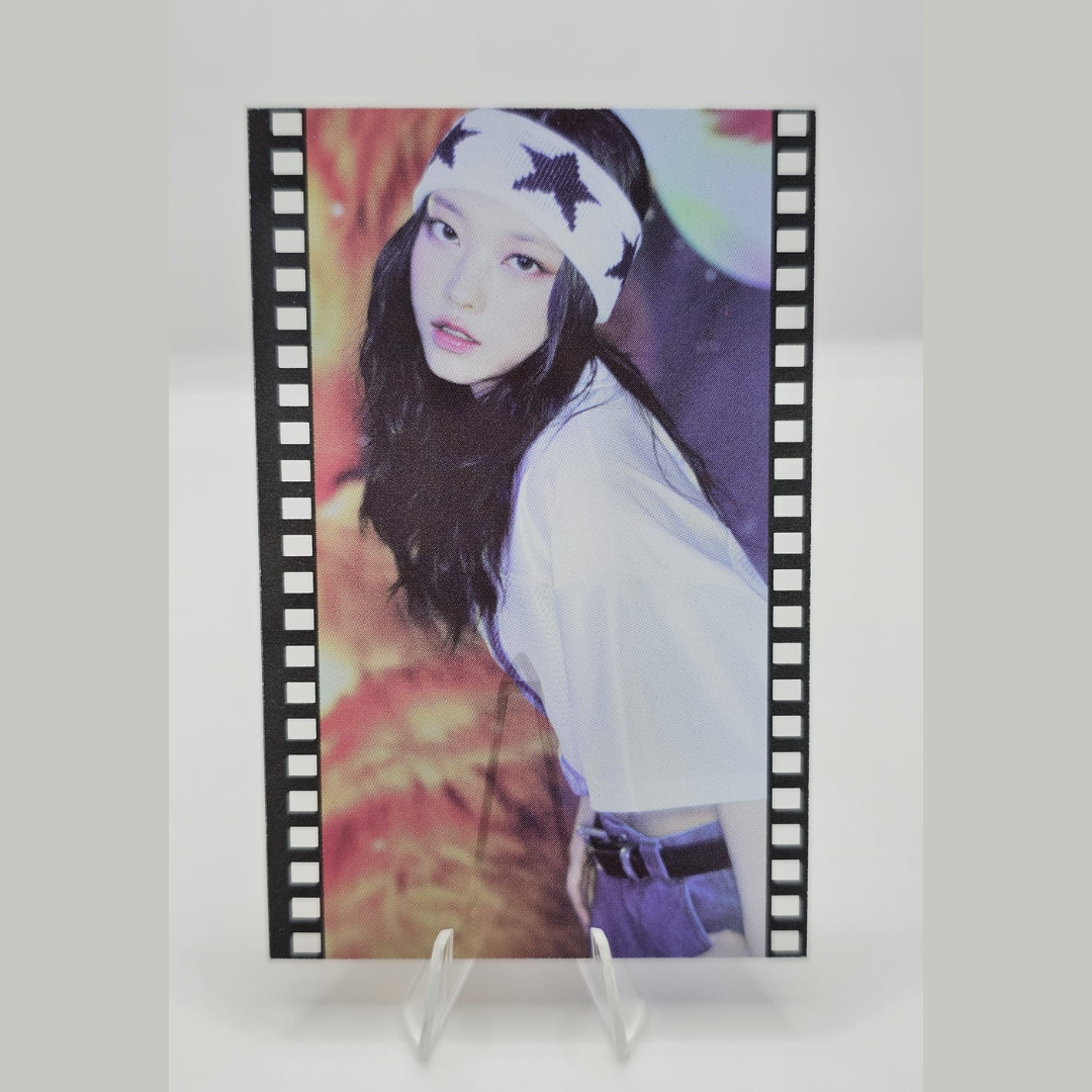 NewJeans Double Single Supernatural Aladin Film Photocards