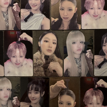 i - dle 8th Mini Album We are Weverse Clear Photocards – Photocards (Miyeon / / ) | HobiEgo