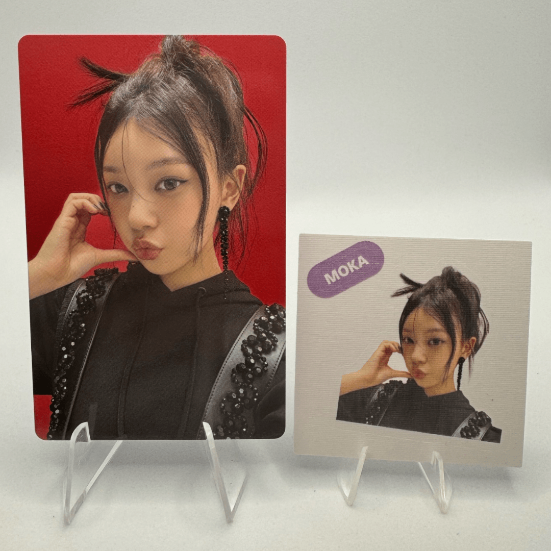 ILLIT 2nd Mini Album I'll Like You Weverse Photocards + Sticker – Photocards (Moka / / ) | HobiEgo