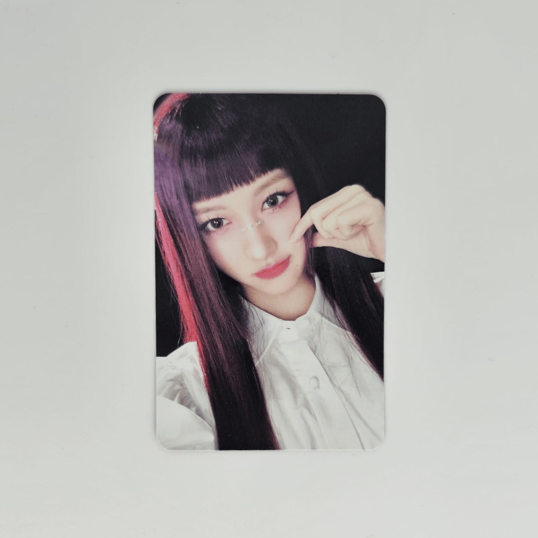 IVE 2nd Mini Album IVE SWITCH Starship Square Photocards – Photocards (Gaeul / / ) | HobiEgo