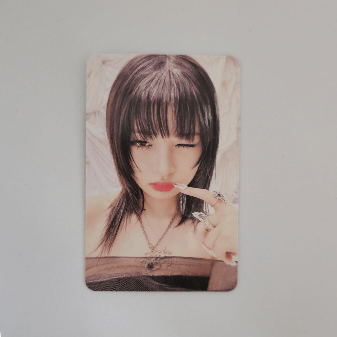 IVE 2nd Mini Album IVE SWITCH Starship Square Photocards – Photocards (Rei / / ) | HobiEgo