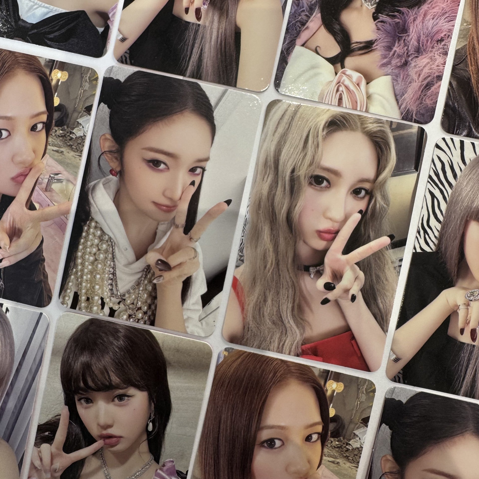 IVE 4th EP Album IVE SECRET Photobook Starship Square Photocards – Photocards (An Yujin / / ) | HobiEgo