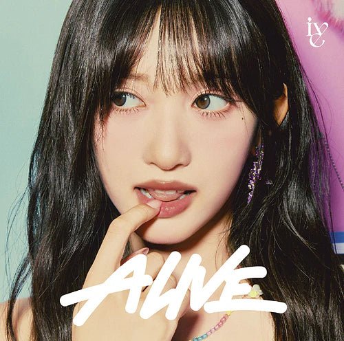 IVE ALIVE Japanese Album (Solo Jacket Version) – album (Leeseo / / ) | HobiEgo