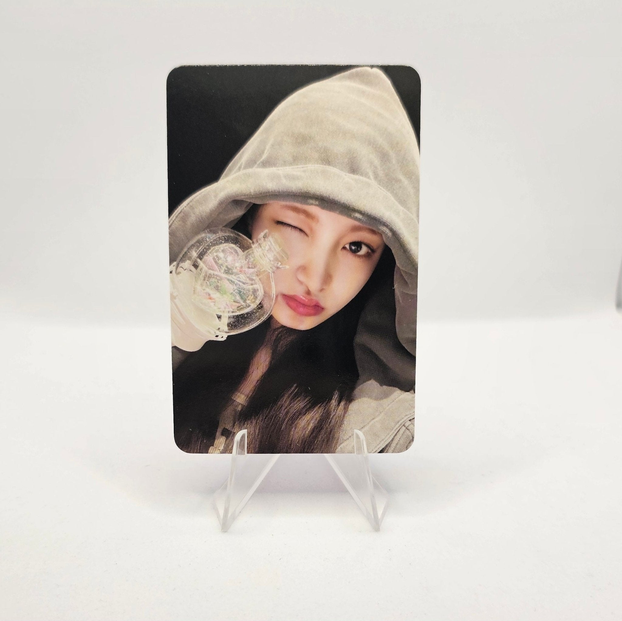 IVE Official Lightstick Photocards – photocard (Liz / / ) | HobiEgo