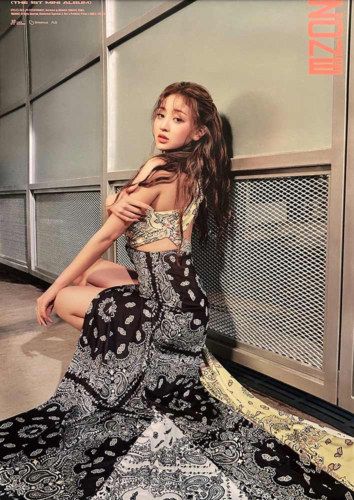 JIHYO 1st Mini Album ZONE Poster Z – Posters ( / / ) | HobiEgo