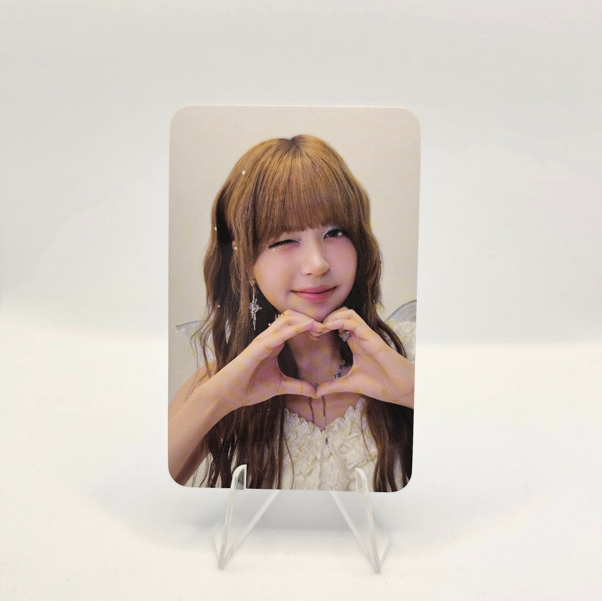 NMIXX 2025 Season's Greetings Fairy Girls Pre - Order Benefit Photocards – photocard (Lily / / ) | HobiEgo