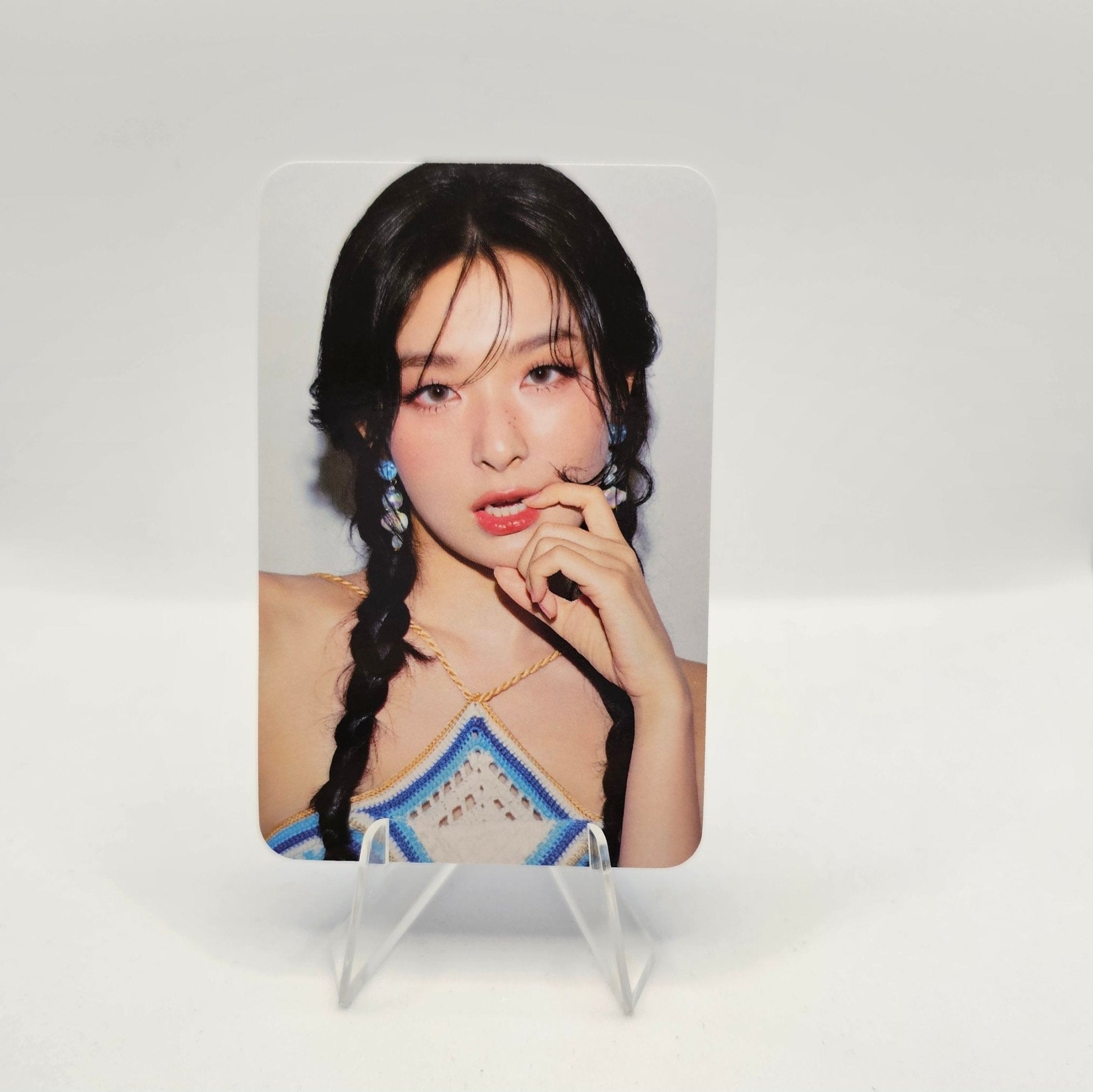 RED VELVET 2025 Season's Greetings Aladin Photocards – photocard (Seulgi / / ) | HobiEgo