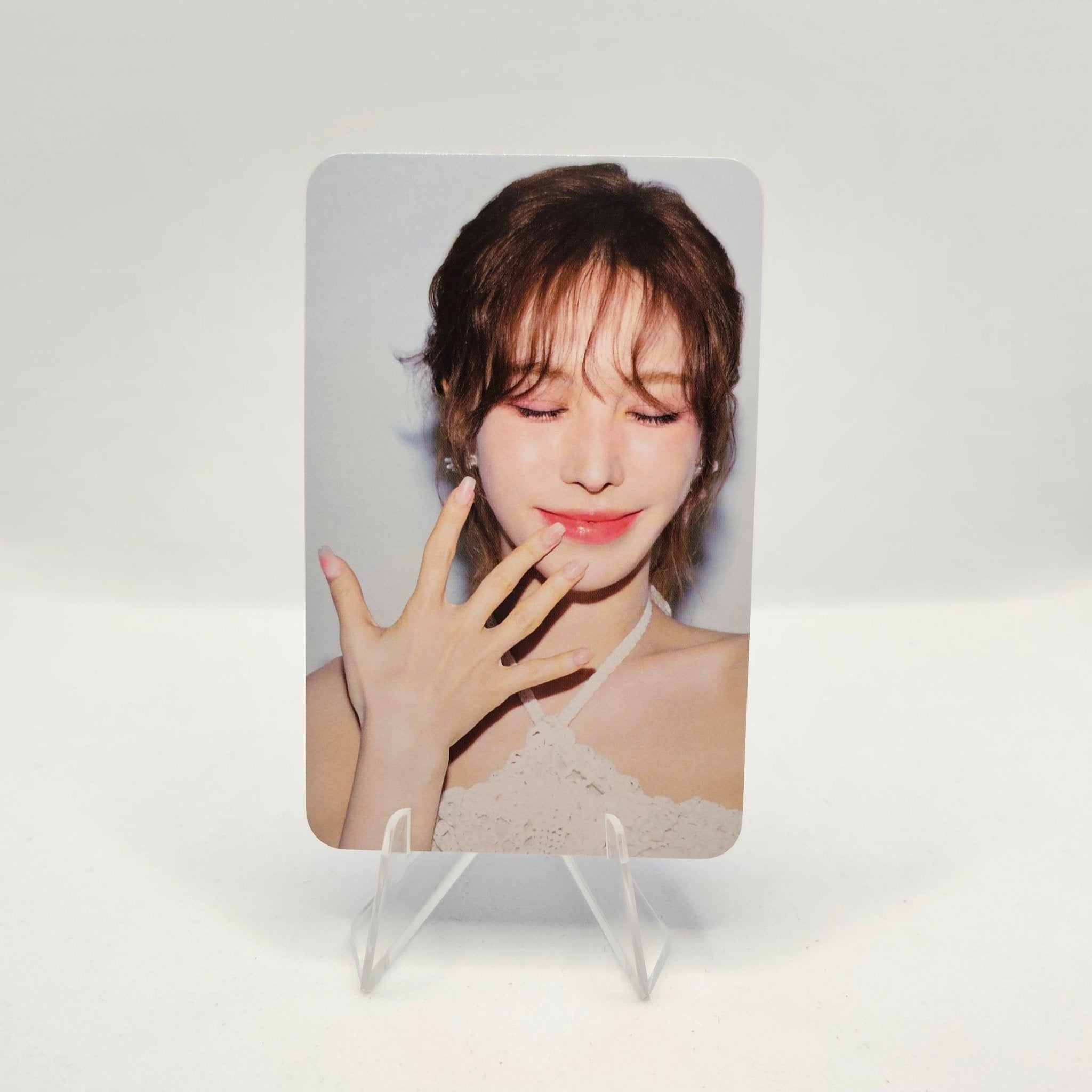 RED VELVET 2025 Season's Greetings Aladin Photocards – photocard (Wendy / / ) | HobiEgo