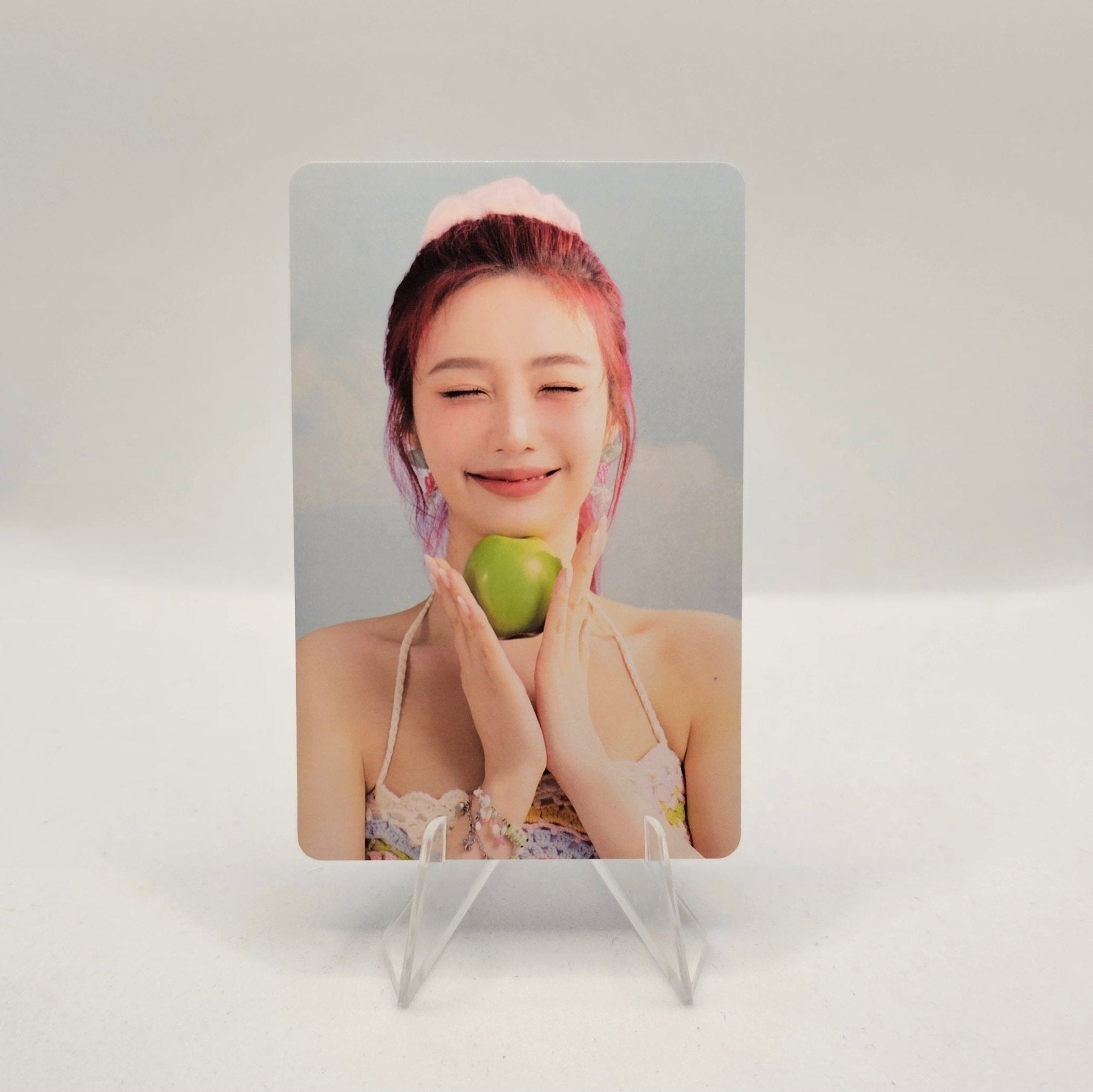 RED VELVET 2025 Season's Greetings SM Store Photocards – photocard (Joy / / ) | HobiEgo