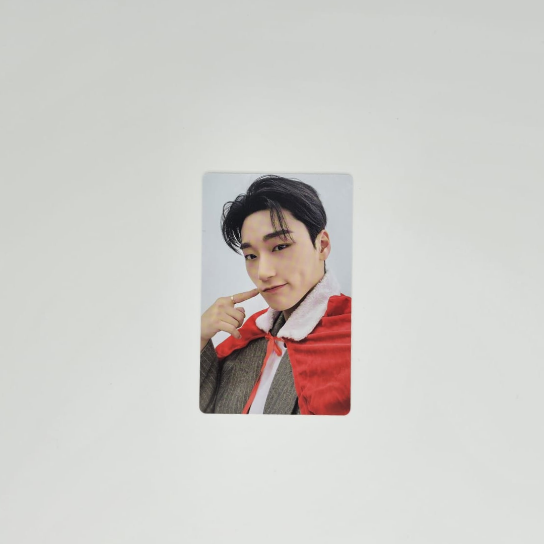 ATEEZ X KAURA POCA Christmas Photocards