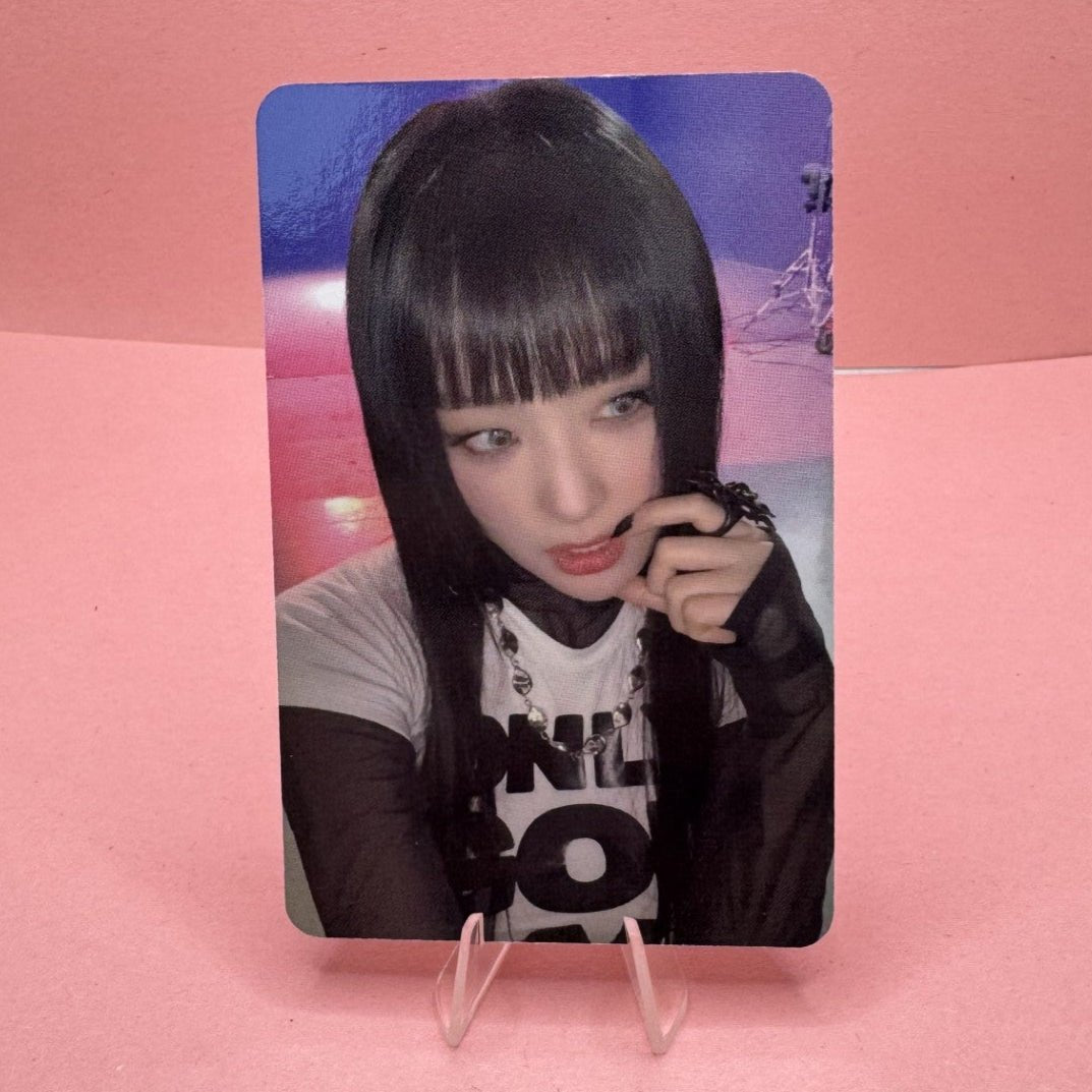 SEULGI 2nd Mini Album Accidentally On Purpose APPLE MUSIC Photocards – Photocards (A / / ) | HobiEgo