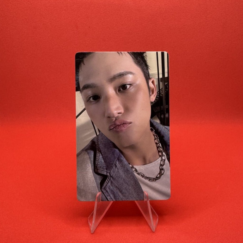 SEVENTEEN 5th Album HAPPY BURSTDAY Weverse Photocards – Photocards (Mingyu / / ) | HobiEgo