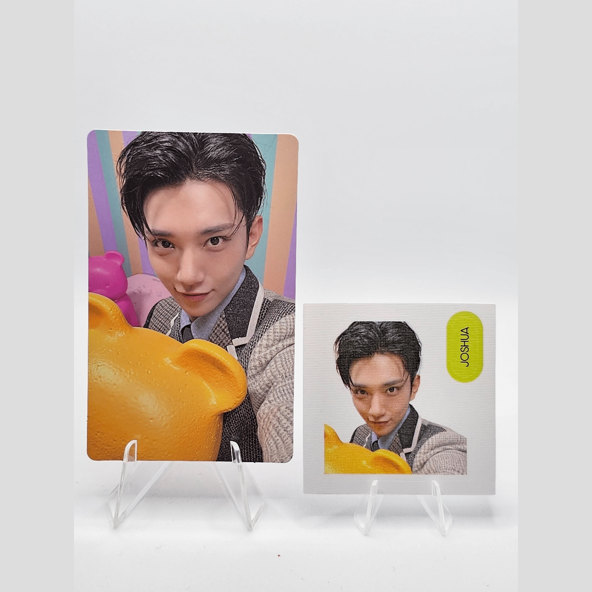 SEVENTEEN Best Album 17 IS RIGHT HERE Weverse Photocards + Sticker – Photocards (Joshua / / ) | HobiEgo