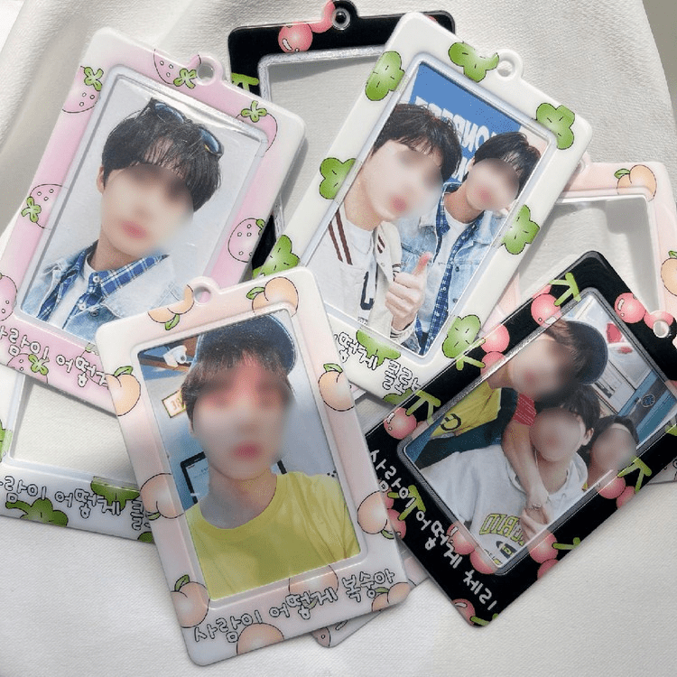 SOOANG Studio Photocard Holder Fruit – Photo Card Holder (Strawberry / / ) | HobiEgo