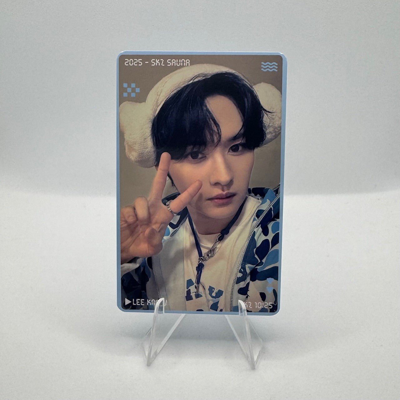 Stray Kids 2025 JYP Japan Pop - Up Store Sauna Benefit Photocards – photocard (Lee Know / / ) | HobiEgo