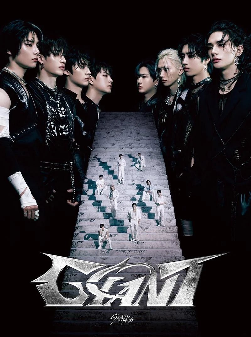 Stray Kids 2nd Japanese Album GIANT (Limited A Version) – album ( / / ) | HobiEgo