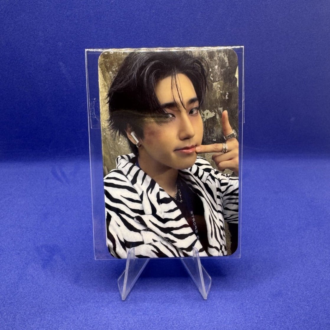 STRAY KIDS 4th Album KARMA Aladin Photocards – Photocards (Han / / ) | HobiEgo