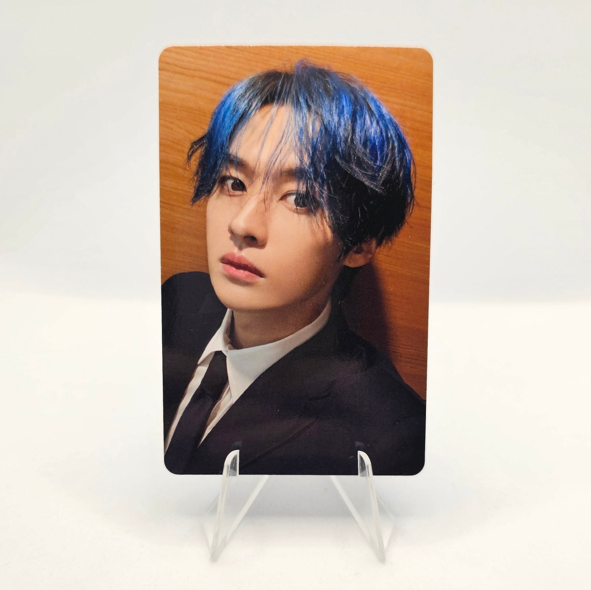 STRAY KIDS 4th Album KARMA Lucky Draw Fans Shop Photocards – photocard (Lee Know / / ) | HobiEgo