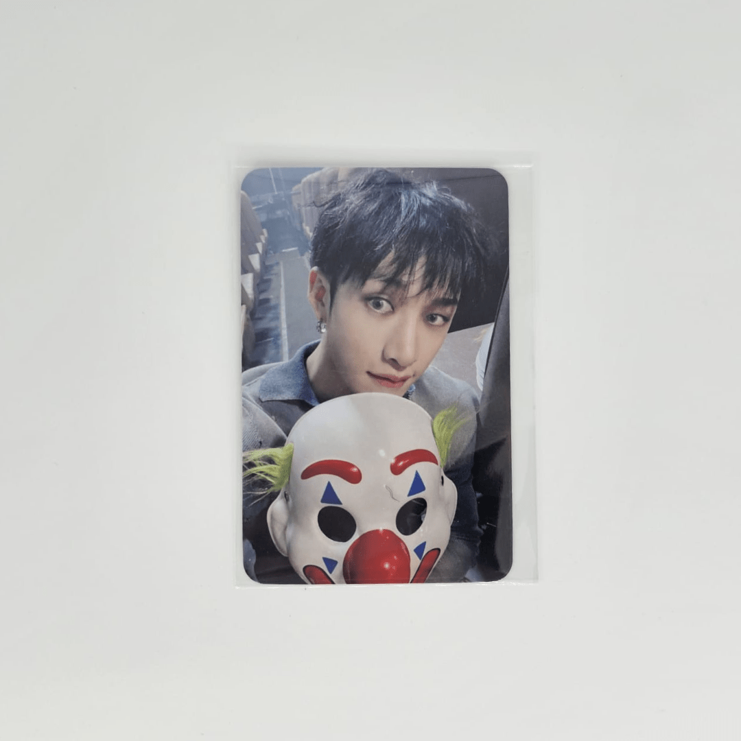 STRAY KIDS 8th Mini Album 樂 - STAR Aladin Photocards – Photocards (Bang Chan / / ) | HobiEgo