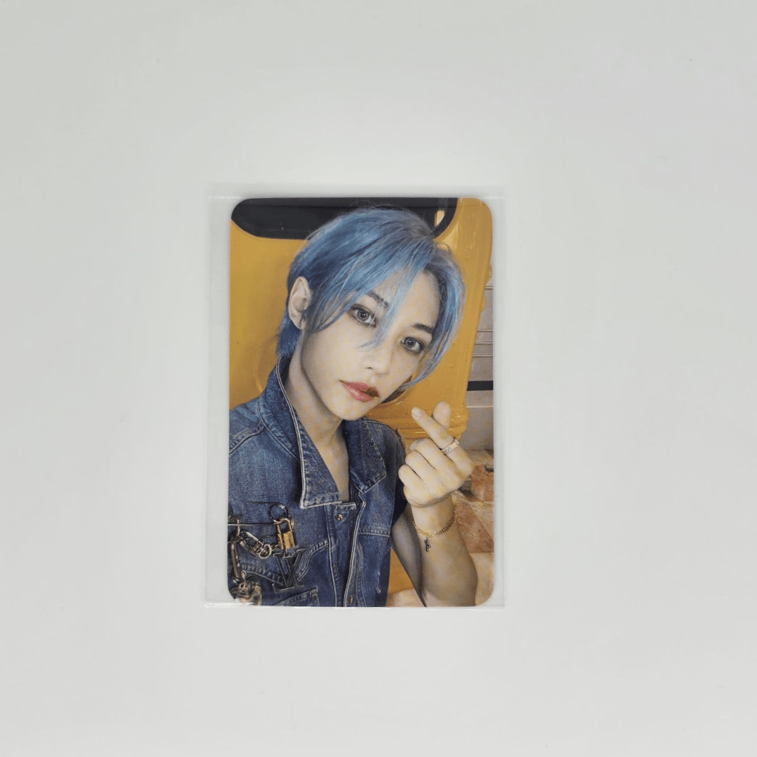 STRAY KIDS 8th Mini Album 樂 - STAR Aladin Photocards – Photocards (Felix / / ) | HobiEgo