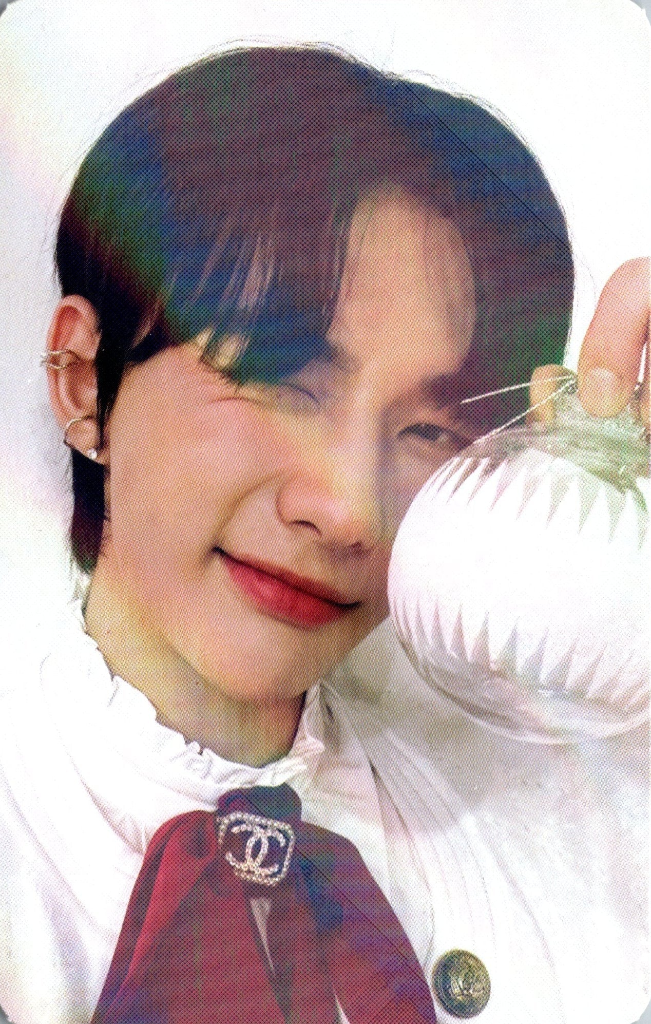 Stray Kids Holiday Special Single Christmas EveL Hologram Aladin Photocards – photocard  (Hyunjin / / ) | HobiEgo K - pop Shop