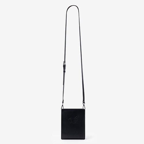 STRAY KIDS Leather Shoulder Bag Produced by Han 5 - STAR DOME TOUR 2023 – Bags ( / / ) | HobiEgo