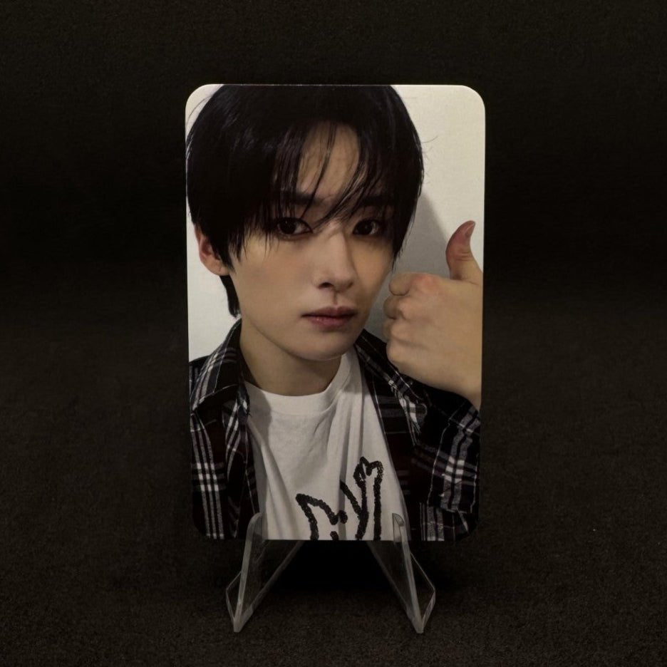 STRAY KIDS SKZHOP HIPTAPE 合 (HOP) Aladin Photocards – Photocards (Lee Know / / ) | HobiEgo