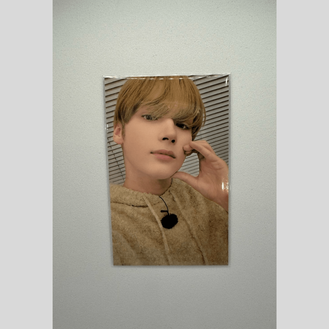 TOMORROW X TOGETHER PPULBATU Photocard – Photocards (Huening Kai / / ) | HobiEgo